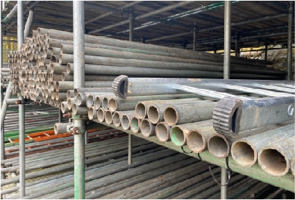 Traditional steel tube and fit scaffolding